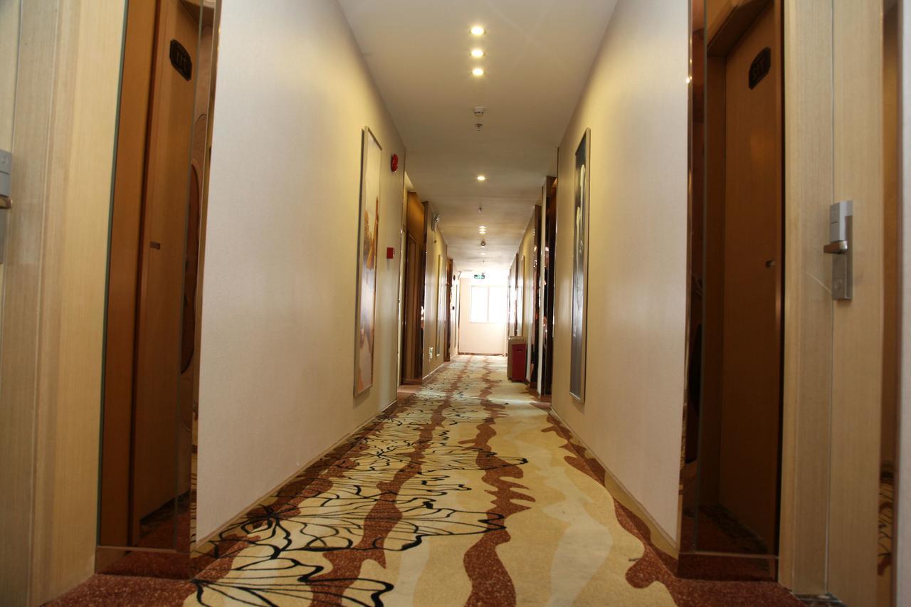 Shenzhen Voyage Boutique Hotel Extérieur photo